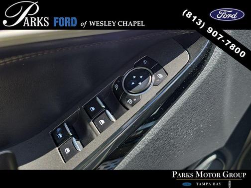 Agate Black Metallic 2023 Ford Explorer Platinum