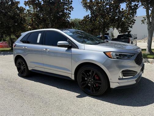 2022 Ford Edge ST