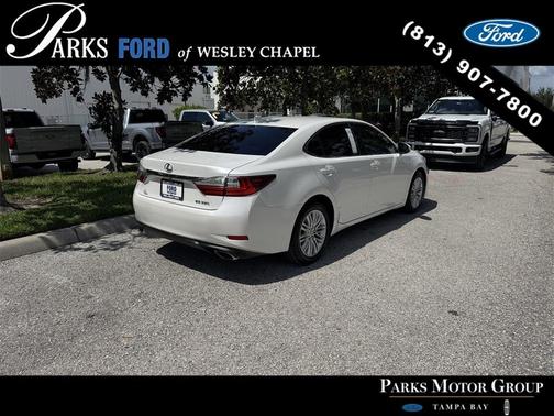 2017 Lexus ES 350 Base