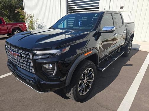 2023 GMC Canyon Denali