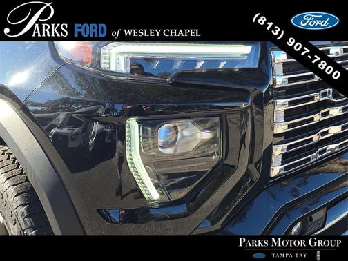 2023 GMC Canyon Denali