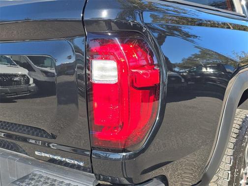 2023 GMC Canyon Denali