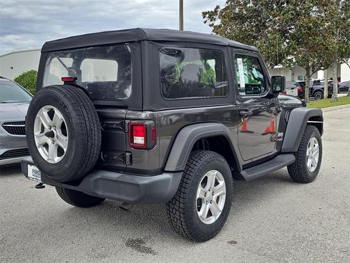 2020 Jeep Wrangler Sport