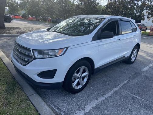 2015 Ford Edge SE