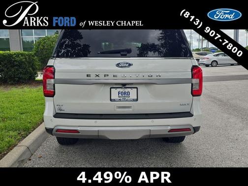 Star White 2024 Ford Expedition Max XLT