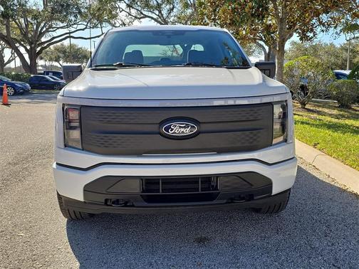 2025 Ford F-150 Lightning XLT