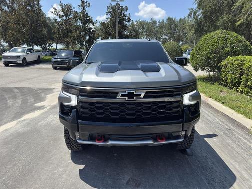 2024 Chevrolet Silverado 1500 ZR2