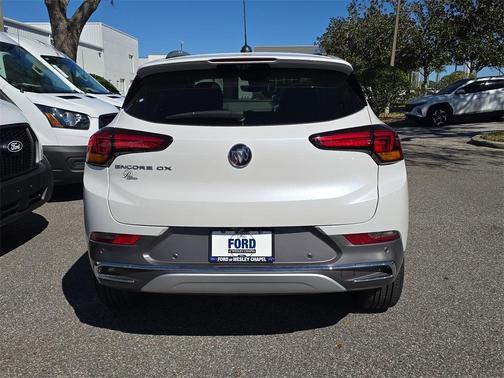 2022 Buick Encore GX Essence