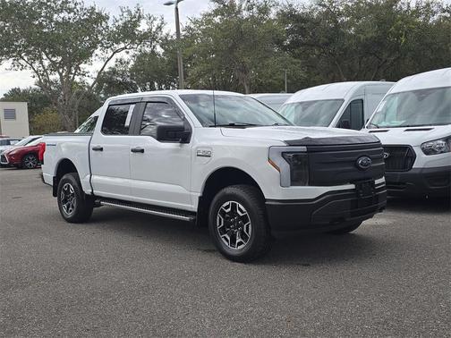 2023 Ford F-150 Lightning Pro