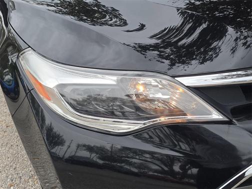 2018 Toyota Avalon XLE