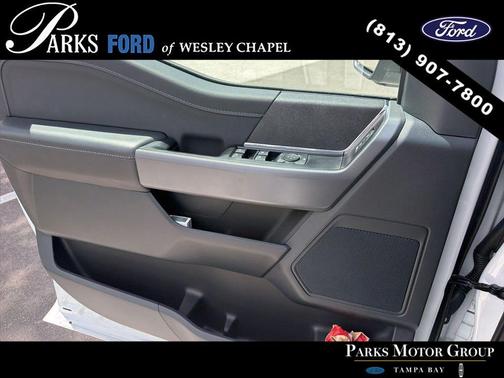 Oxford White 2025 Ford F-150 XLT