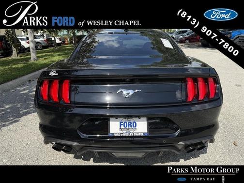 2021 Ford Mustang EcoBoost