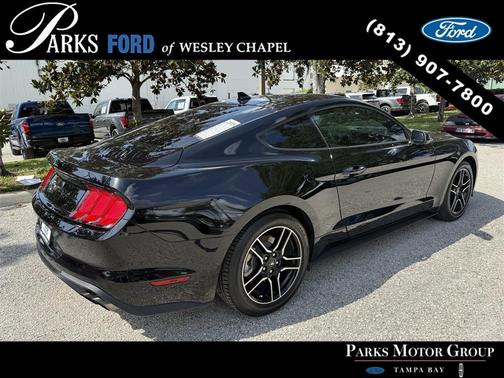 2021 Ford Mustang EcoBoost