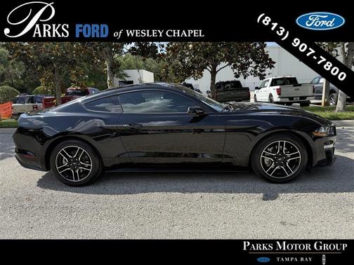 2021 Ford Mustang EcoBoost