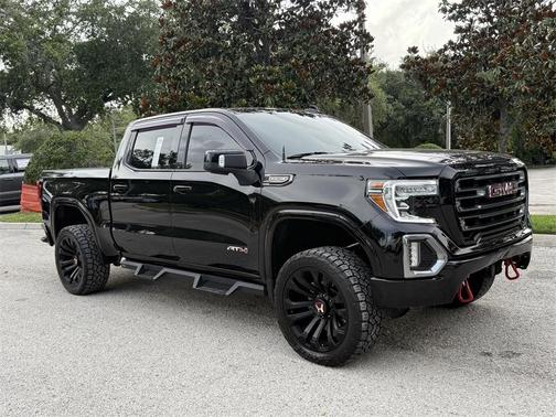 2021 GMC Sierra 1500 AT4