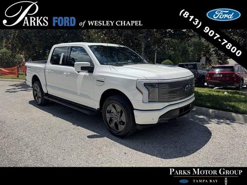 2023 Ford F-150 Lightning LARIAT
