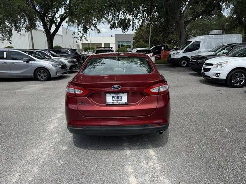 2016 Ford Fusion S