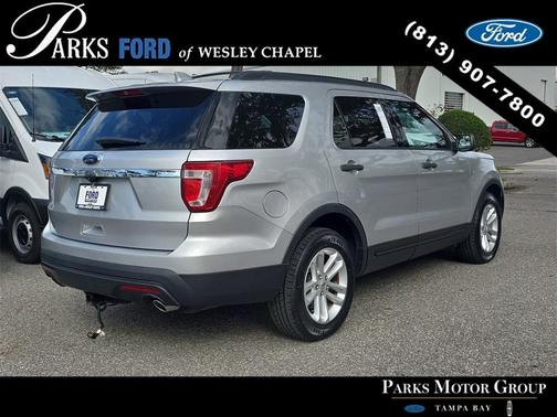 2017 Ford Explorer Base