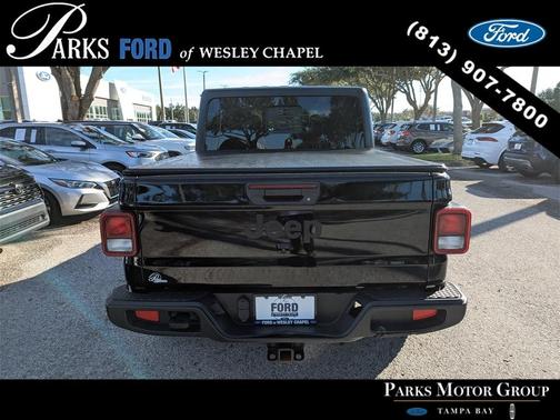 2020 Jeep Gladiator Sport