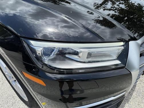 2020 Audi Q5 45 Premium