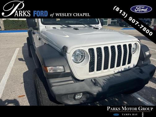 2021 Jeep Gladiator Sport