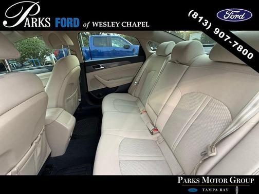 Nouveau Blue 2017 Hyundai SONATA Sport
