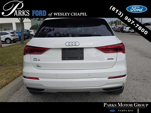 2021 Audi Q3 40 Premium