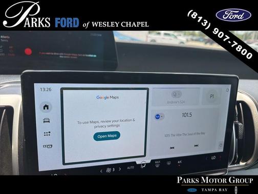 Oxford White 2025 Ford Expedition Active