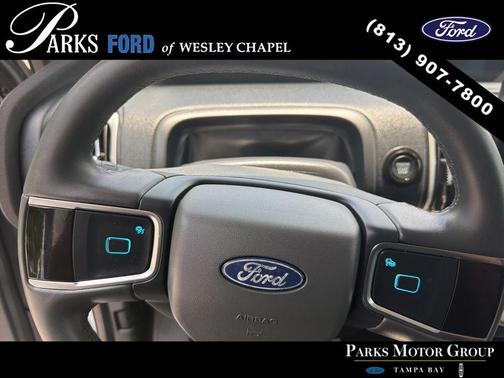 Oxford White 2025 Ford Expedition Active