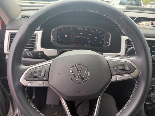 2022 Volkswagen Atlas 3.6L SE w/Technology