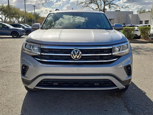 2022 Volkswagen Atlas 3.6L SE w/Technology