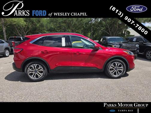Rapid Red Metallic Tinted Clearcoat 2021 Ford Escape SEL