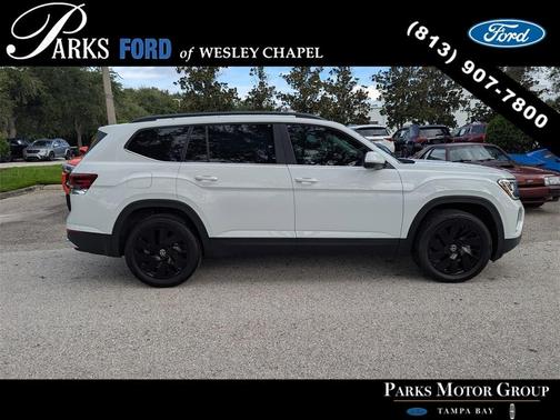 2024 Volkswagen Atlas 2.0T SE w/Technology