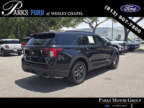 Black Metallic 2025 Ford Explorer ST