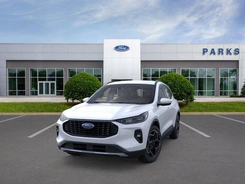 2026 Ford Escape Platinum