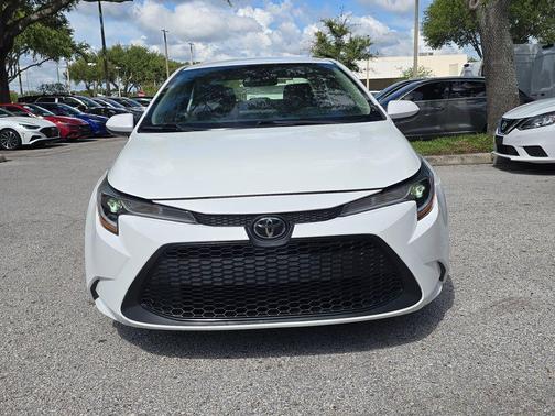 White 2022 Toyota Corolla LE