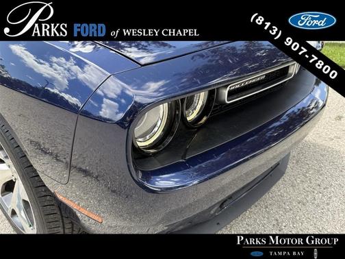 2015 Dodge Challenger SXT