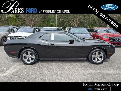 2016 Dodge Challenger SXT