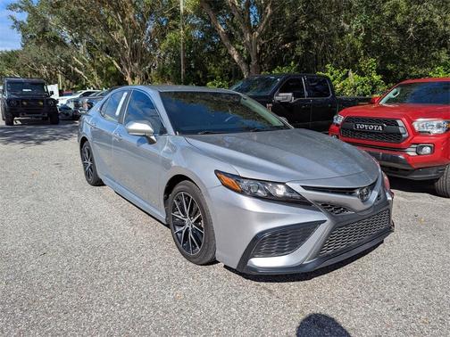 2023 Toyota Camry 