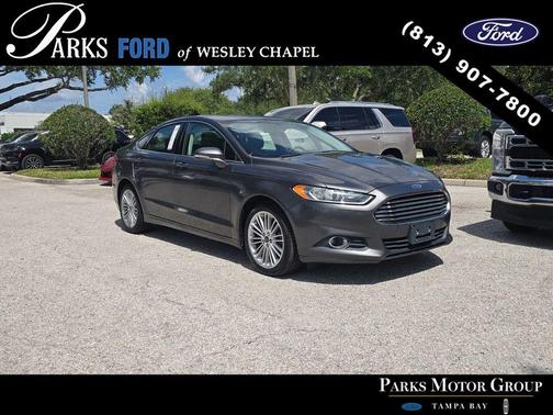 Magnetic 2016 Ford Fusion SE