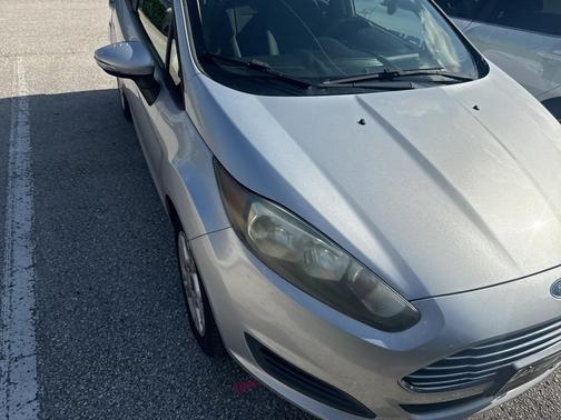 2016 Ford Fiesta SE