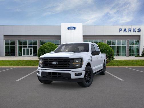 Oxford White 2026 Ford F-150 XLT
