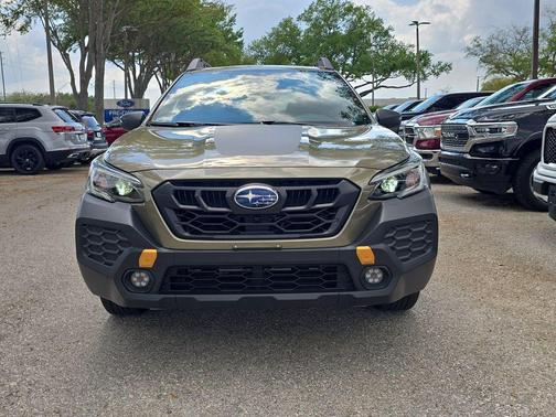 Autumn Green Metallic 2024 Subaru Outback Wilderness