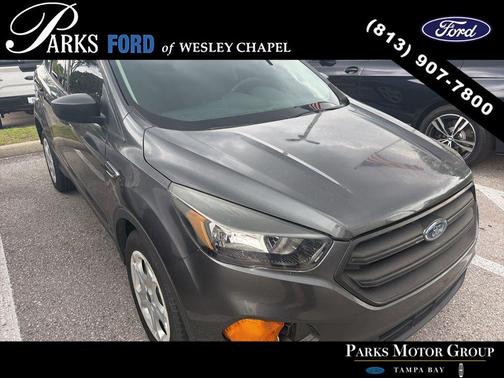 Oxford White 2019 Ford Escape S