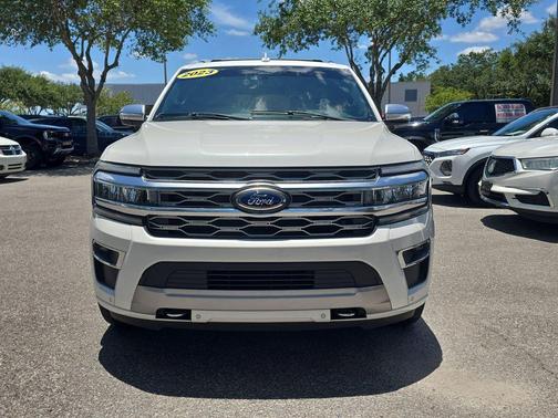 White Metallic 2023 Ford Expedition Platinum