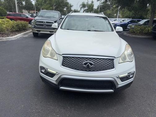 2017 INFINITI QX50 Base