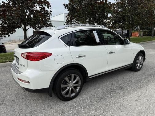 2017 INFINITI QX50 Base