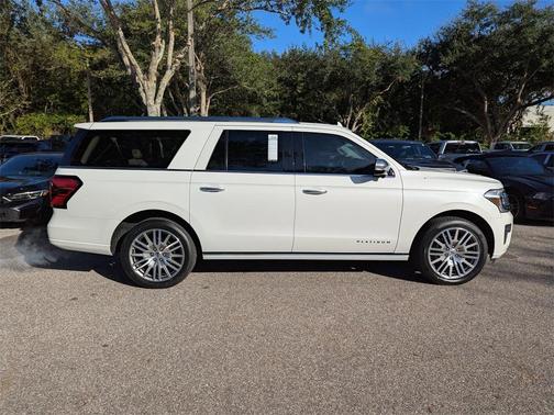 2022 Ford Expedition Max Platinum