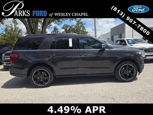 Dark Matter Gray Metallic 2024 Ford Expedition Limited