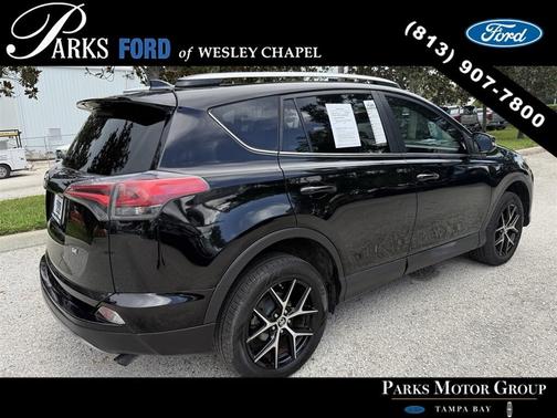 2018 Toyota RAV4 SE